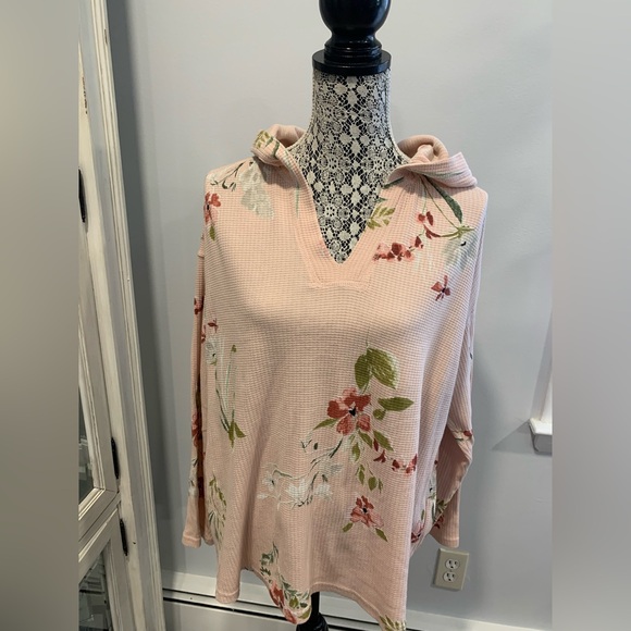 Chaps Peach colored Hooded Waffle Fabric Texture Hoodie with Floral Design. - Picture 9 of 12